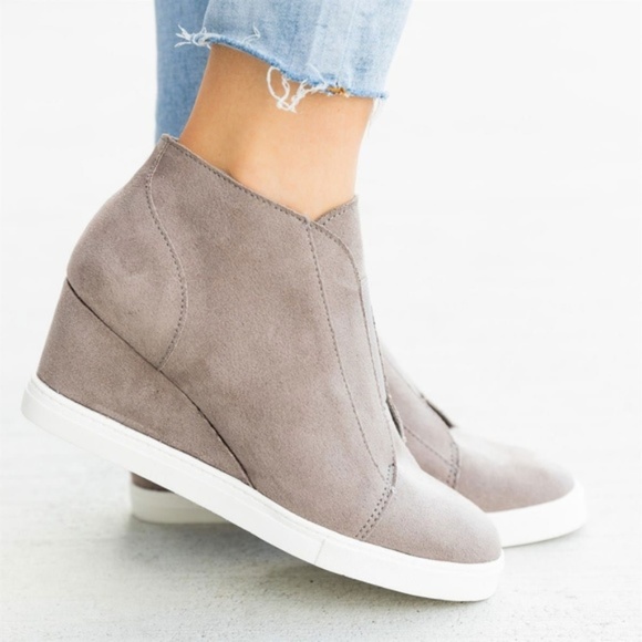 Wedge Sneakers - Picture 2 of 5